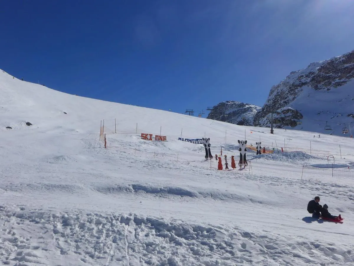 Apartment Les Tommeuses - Val Claret-30 By Interhome Tignes 0*,  France