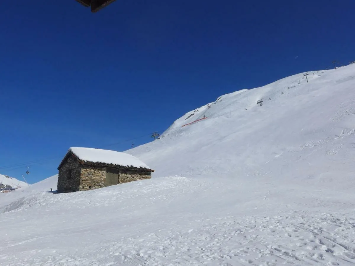 Apartment Les Tommeuses - Val Claret-30 By Interhome Tignes